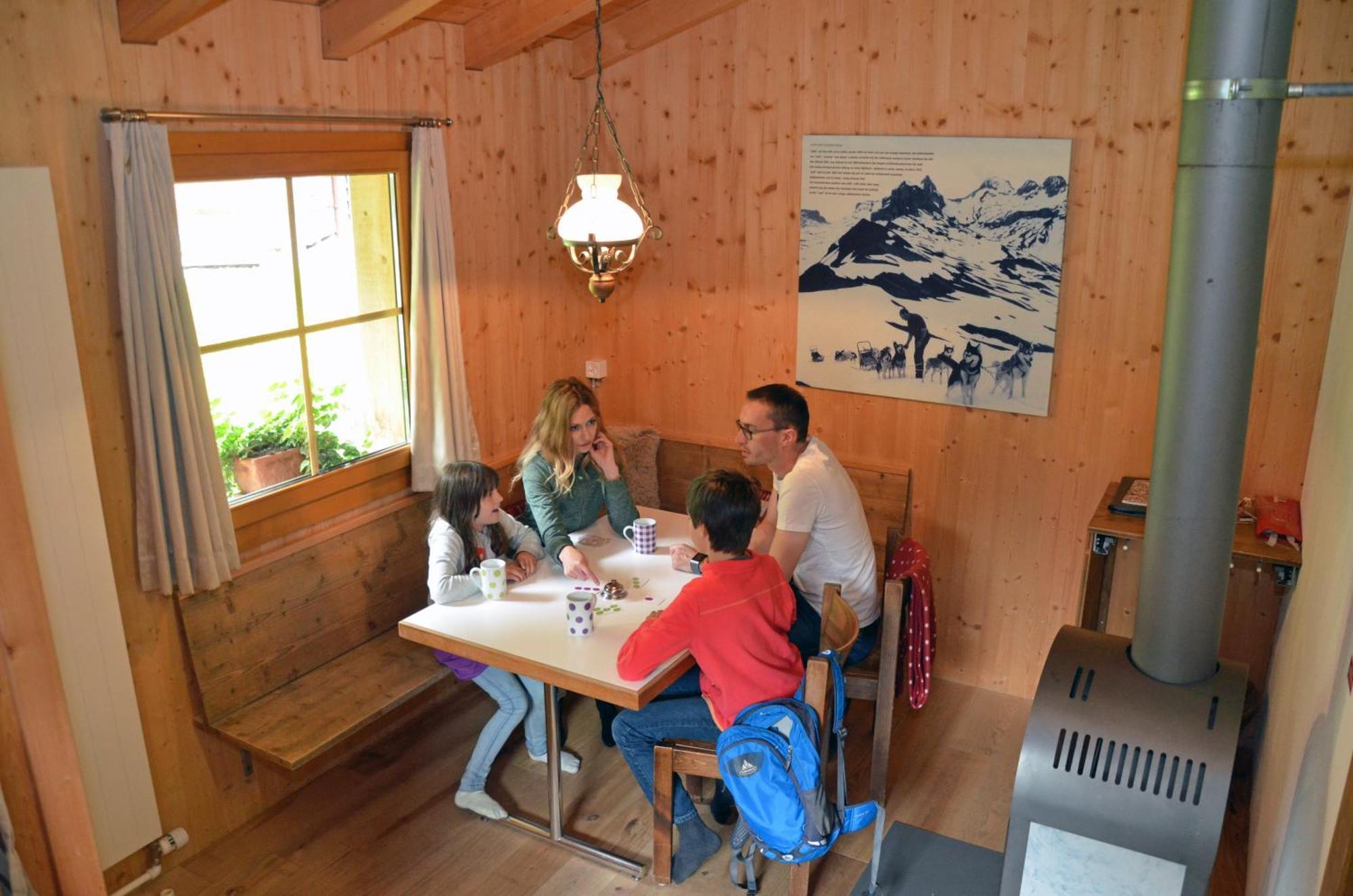 Hüttenhotel Husky Lodge Muotathal Eksteriør billede