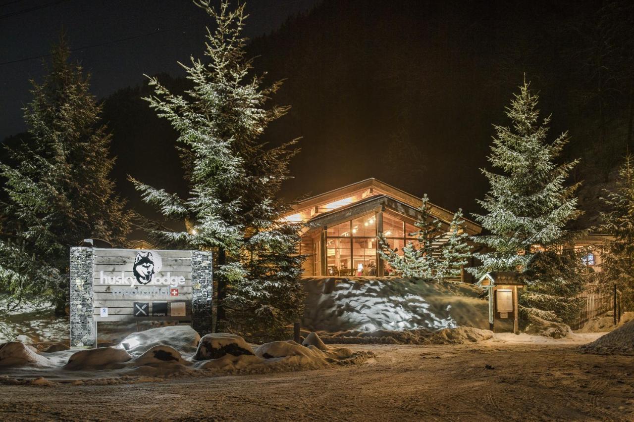 Hüttenhotel Husky Lodge Muotathal Eksteriør billede